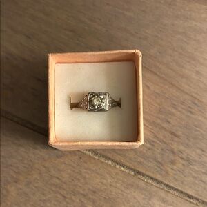 Elegant Silver Women's Ring